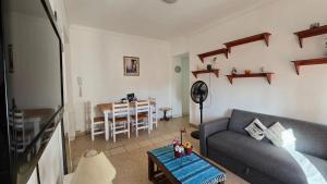 Depto 2 amb dependencia !! muy luminoso a metros de la playa !!