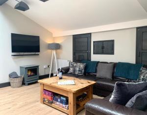 The Old Bakery - Luxury Three Bed House with Roof Terrace