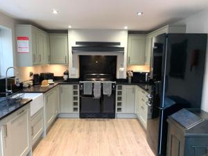 The Old Bakery - Luxury Three Bed House with Roof Terrace