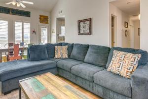 Ocean Views and 2 Decks Beach House in Galveston