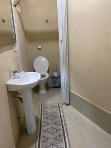 Pousada Reserva do Tombo Lounge Hostel