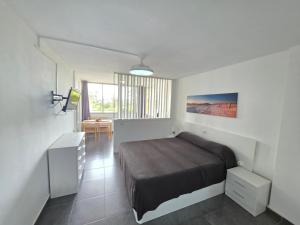 Dorado top Las Américas