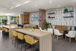 Holiday Inn Panama Canal by IHG