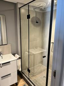 Riverlands 2Bedroom Apartment with Mountain Views