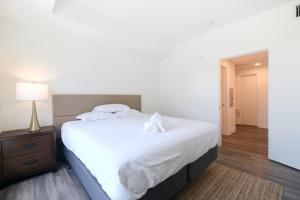 Central Hollywood Apartments