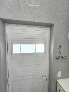 Metropolitan Barcelona, Jardim Goiás, ao lado do Shopping Flamboyant, COM ESTACIONAMENTO GRÁTIS, wi-fi, lavanderia, piscina, academia, sauna, conveniência 24h, restaurantes e lanchonetes no térreo By Rei dos Flats