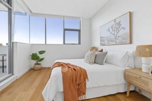 Macquarie Park 2BR Resort style Apt