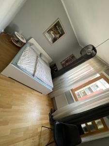 COSY&SUNNY flat, center 10min, park 3min, baby cot, free weekend parking
