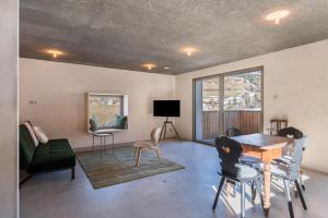 Lena Dolomites Suite