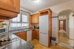 First Row Villa en La Goleta