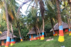 Hotel EL PALMAR TOURS