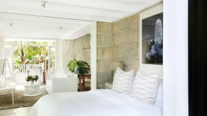 Stonehouse Garden Apartment