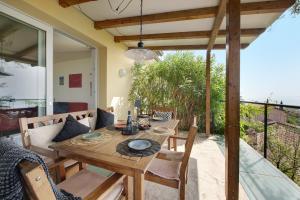 Villa Savi Lake View and Pool