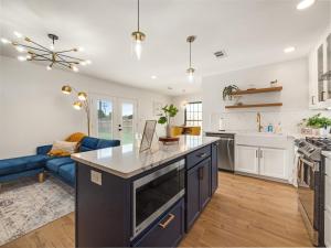 Bellini House Stunning Modern 3BD Home