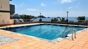 Epsilon 2 4f primera línea de playa