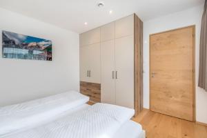 Residence Diana Apartment 401