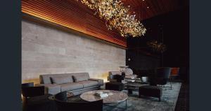 Flinders St Luxury - Free Parking, Gym, Pool & Sauna