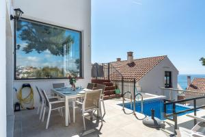 4 bed townhouse with stunning view