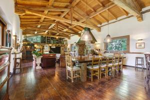 Cà Bossi Retreat above Lake Como