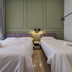 TRION The 101 Family Suite Pool & KL City View