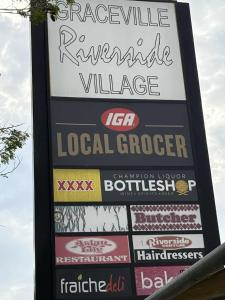 Welcome to your leafy retreat in Graceville!