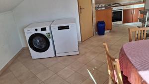 Apartments by the sea Slano, Dubrovnik - 8741