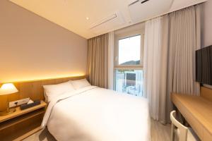 SL Hotel Myeongdong