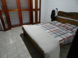 Casa Charmosa em condominio a 150 m da areia com muita seguranca