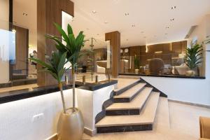 Taj Pyramids View Hotel & Suites