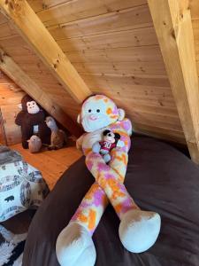 Pokeadot Cabin - Cozy Farm Stay with Pool & Firepit