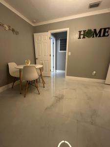 Golden Horizon Suite