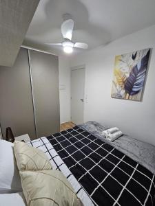 Station one - Perto da 25 de Março, Brás e Feirinha da Madrugada