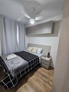 Station one - Perto da 25 de Março, Brás e Feirinha da Madrugada