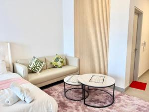 RD 1-6PAX Sunsuria Studio Setia alam home Wi-Fi TV