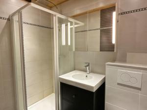 Charmant app. 49m², sud, proche pistes, 6 pers., 2 ch. - FR-1-416-238