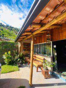 Chalé das Pedras - Refúgio de Paz em meio à Natureza