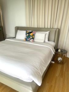 Oceana Kamala Stunning corner Suite Sea View