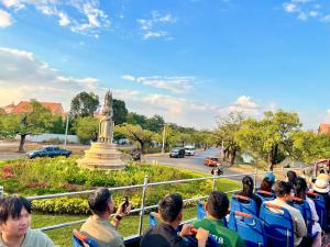 Big bus Angkor Cambodia