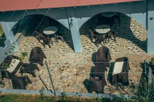 IL PICCOLO CASTELLO- Italian-inspired Castle