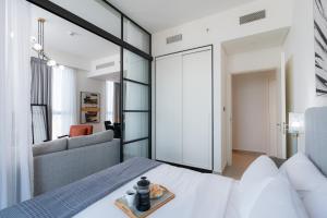 Modern Amenities - Great Community