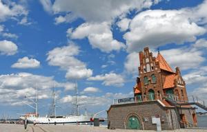 ruhig gelegene Fewo mit Terrasse nahe dem Strelasund
