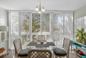 Siesta Key 2-Bedroom Condo with Pool