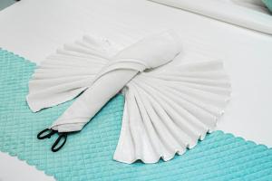 3bhk serviced apartment near omega hospital