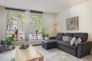 Group-Friendly Stay in Tilburg Walk to 013