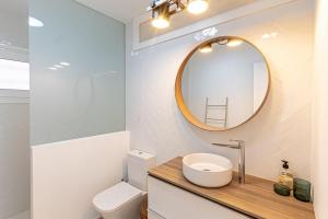 Oceanview Tamara Apt With Pool