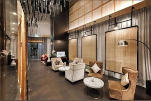 Ekkamai Bangkok Condo