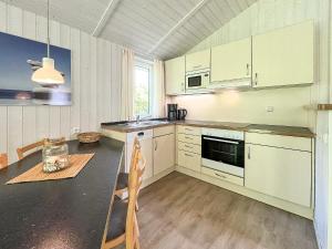 Schatzkiste - Dorf Ferienhaus 08