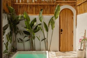 Villa Casadou at Bingin - 6min to Beach by Orivista