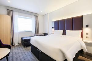 Premier Inn Dubai International Airport - An Emirates Group Company