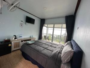 สเตชั่นภูทับเบิก-บ้านดาดฟ้าทะเลหมอก